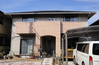 愛知県豊田市H様_外壁塗装・屋根カバー工事_施工前外観画像_株式会社麻布